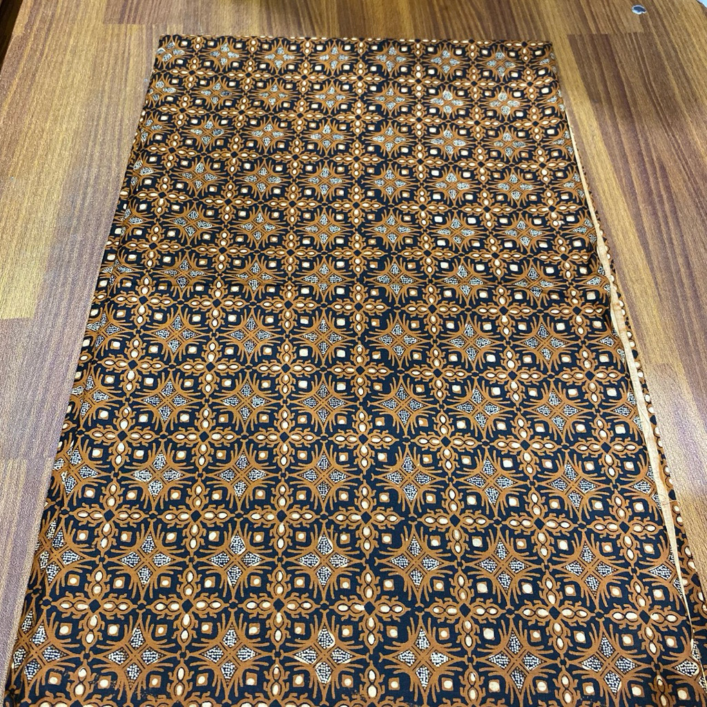 Kain batik tulis bahan katun adem halus motif kawung sogan solo latar hitam free box