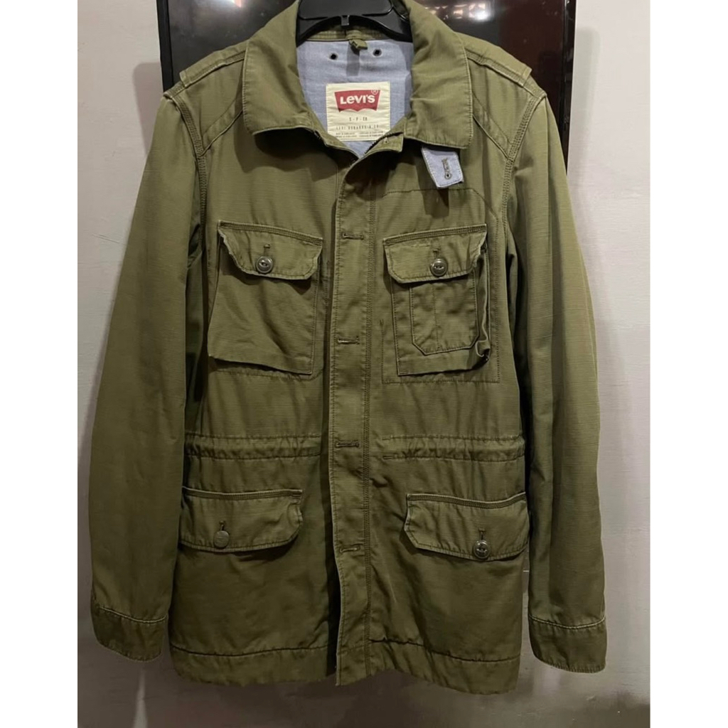 levi"s parka