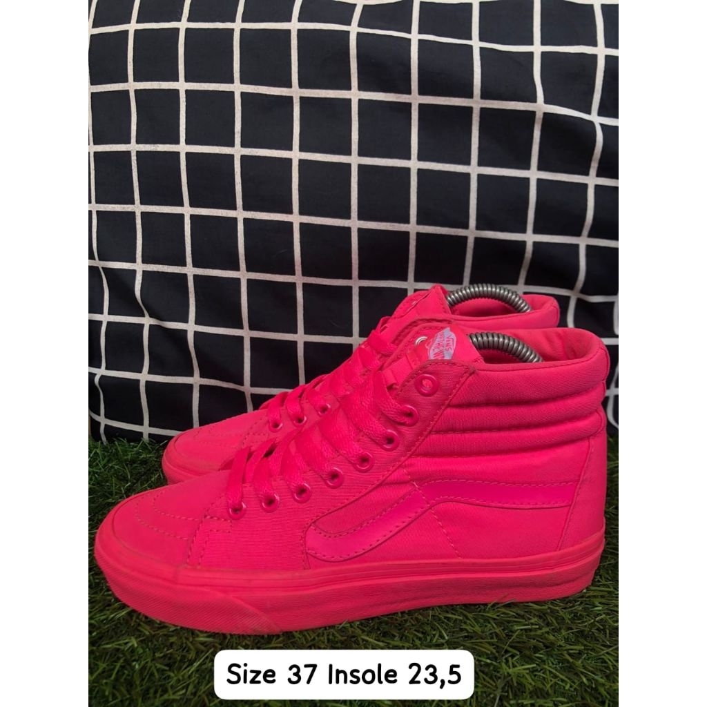 Vans Sk8 Hi Classic Mono Pink second original