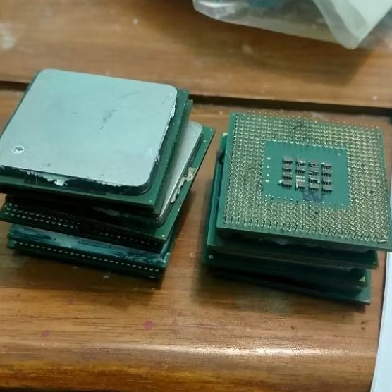 Prosesor Pentium 4 Scrap