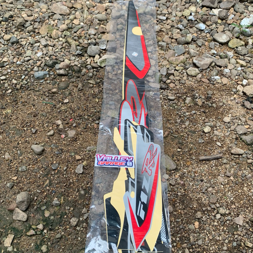 Striping striping F1zr f1zr hitam silver 2001