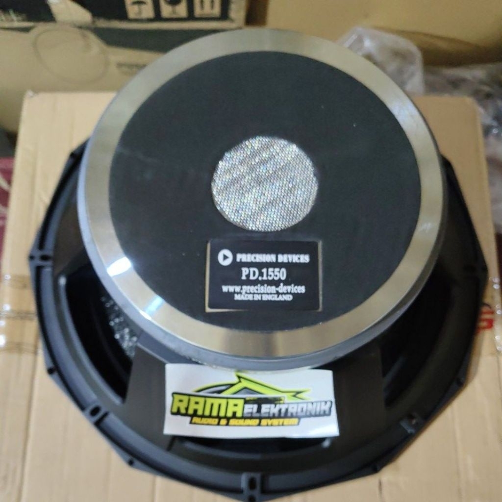 SPIKER PD 15 INCH 1550 PRESESION DEVICE SPEAKER PD 1550 GREAD A subwoofer