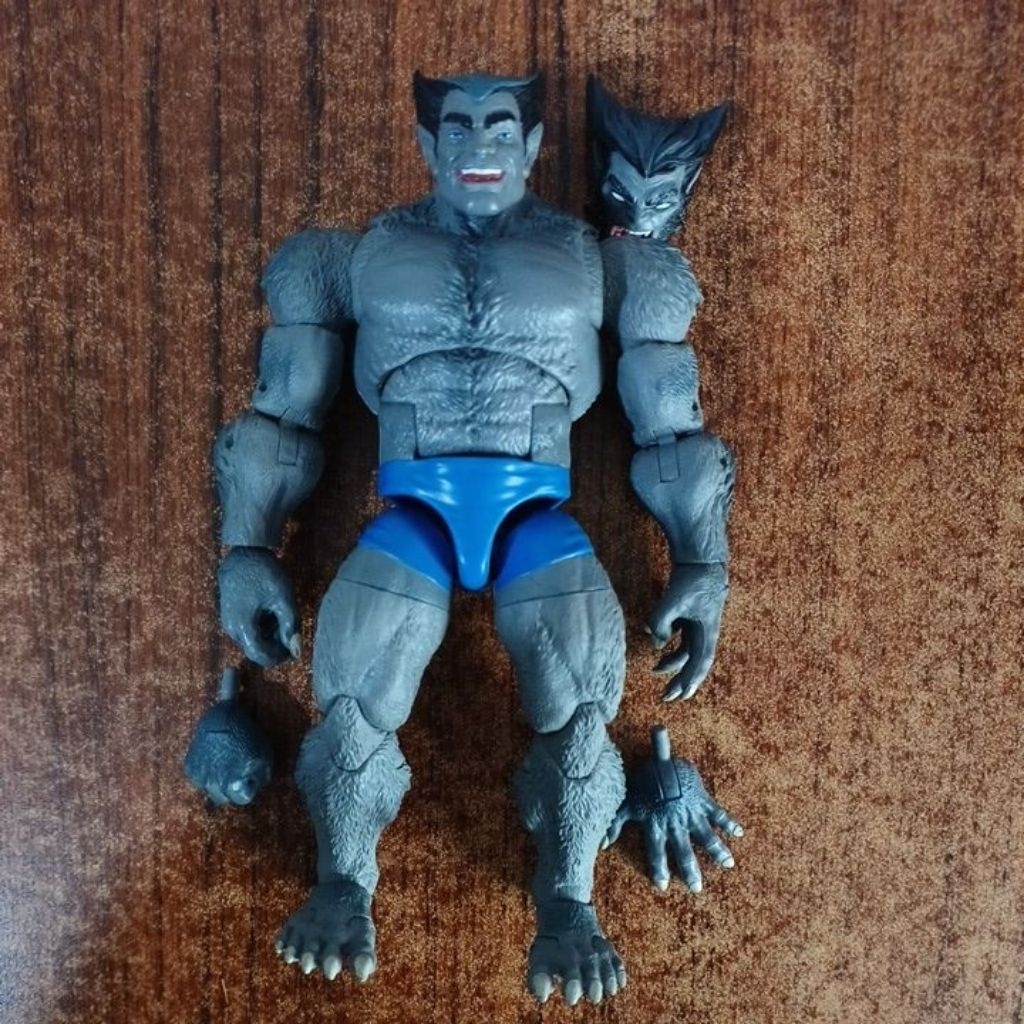 Marvel Legends Beast Retro. ( + Alt 2Tangan & 1Kepala )