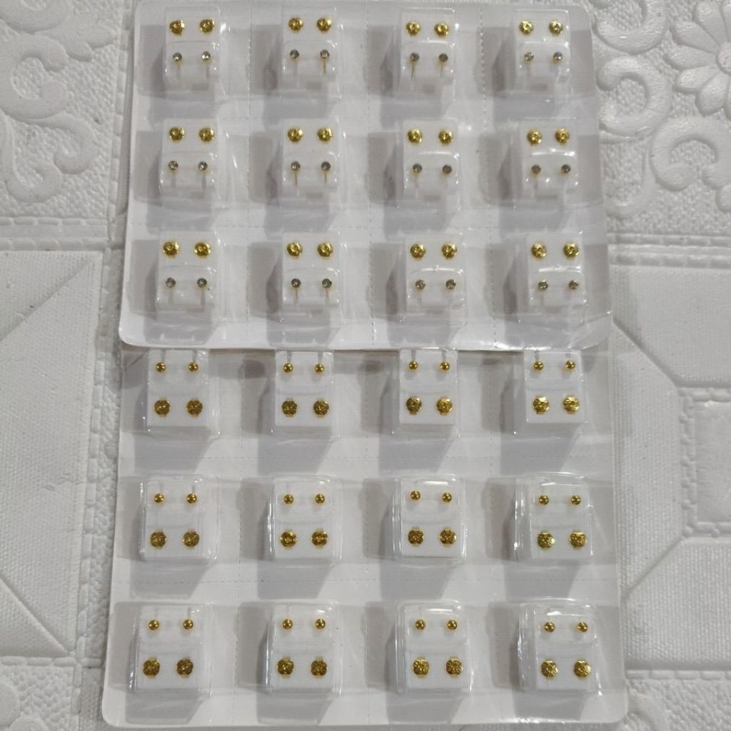 Anting tindik / kerabu tindik kuping warna gold isi 12 pasang