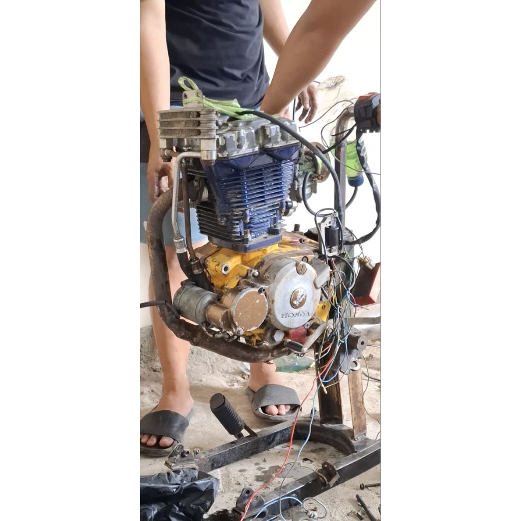 mesin gl100 DOHC