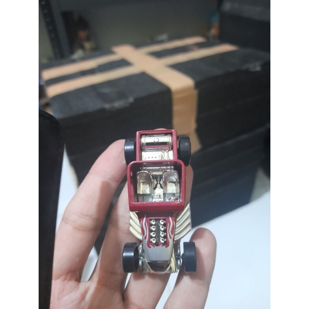 Hoteheels bone shaker pepsi nex loose