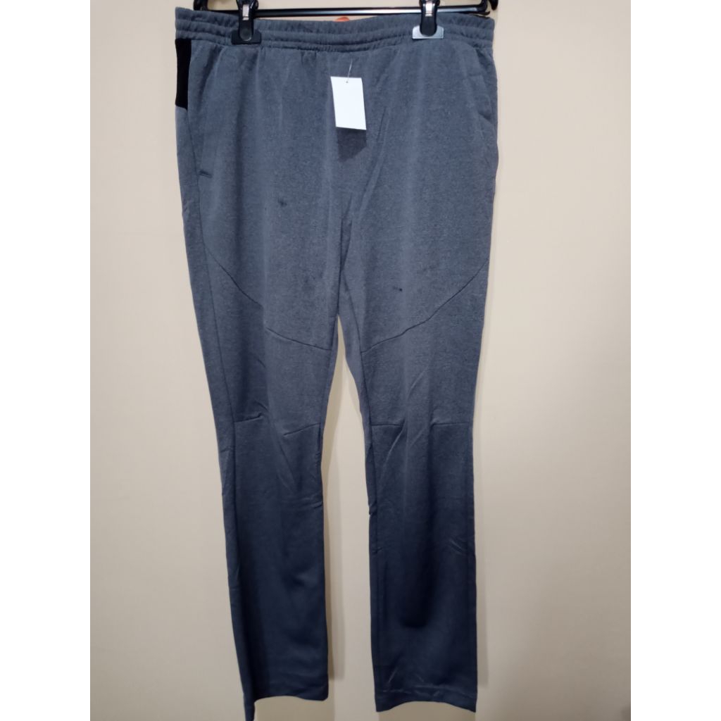 CELANA TRAINING PRELOVED