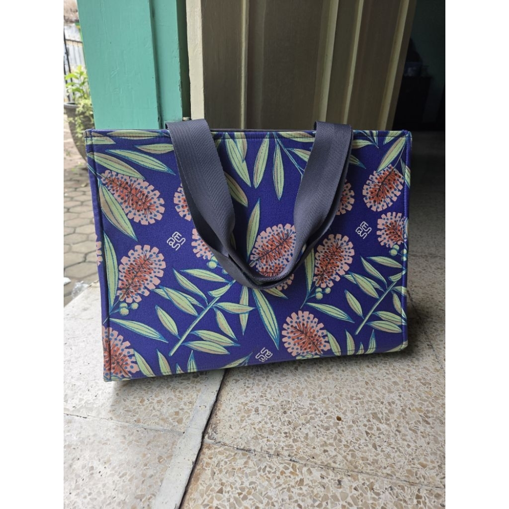 tas my tulisan melissa sunjaya bag tote librarian