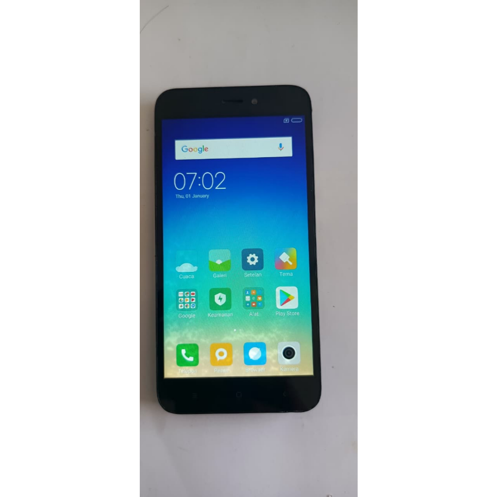 Xiaomi Redmi 5A RAM 2/16 4G