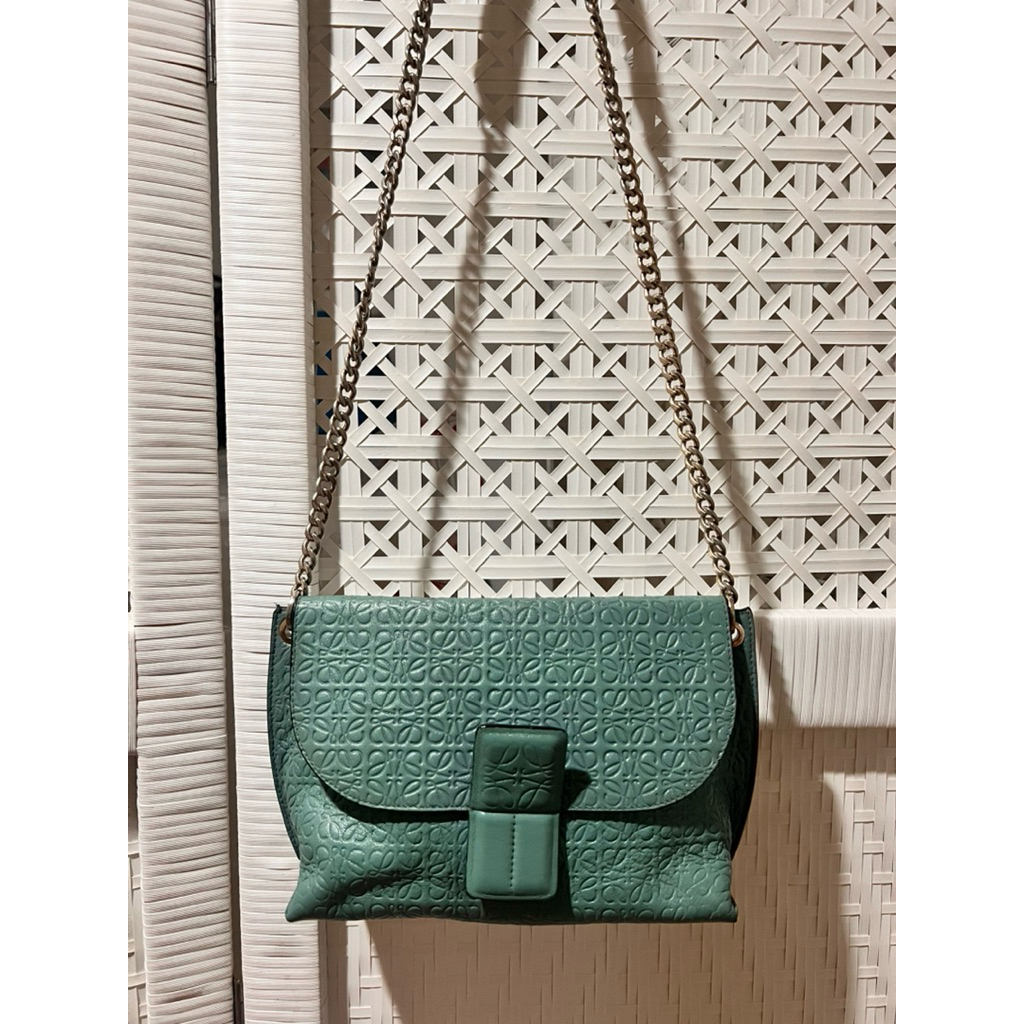 LOEWE ANAGRAM AVENUE SLING BAG