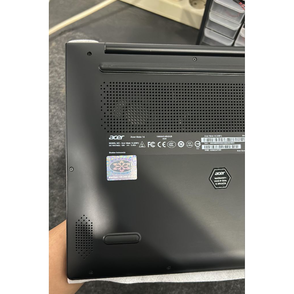 LAPTOP ACER MATE 14 CORE I5 NEW 100%