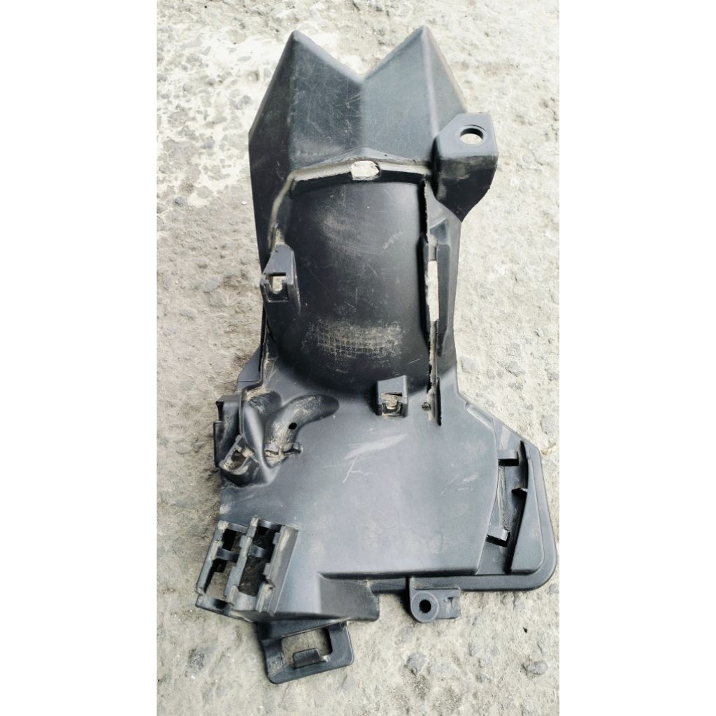 spakbor belakang kolong Honda Vario 125 150 LED old ori second