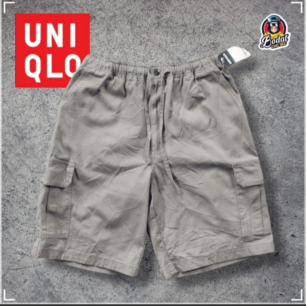 Celana Pendek Pinggang Karet Cargo Uniqlo