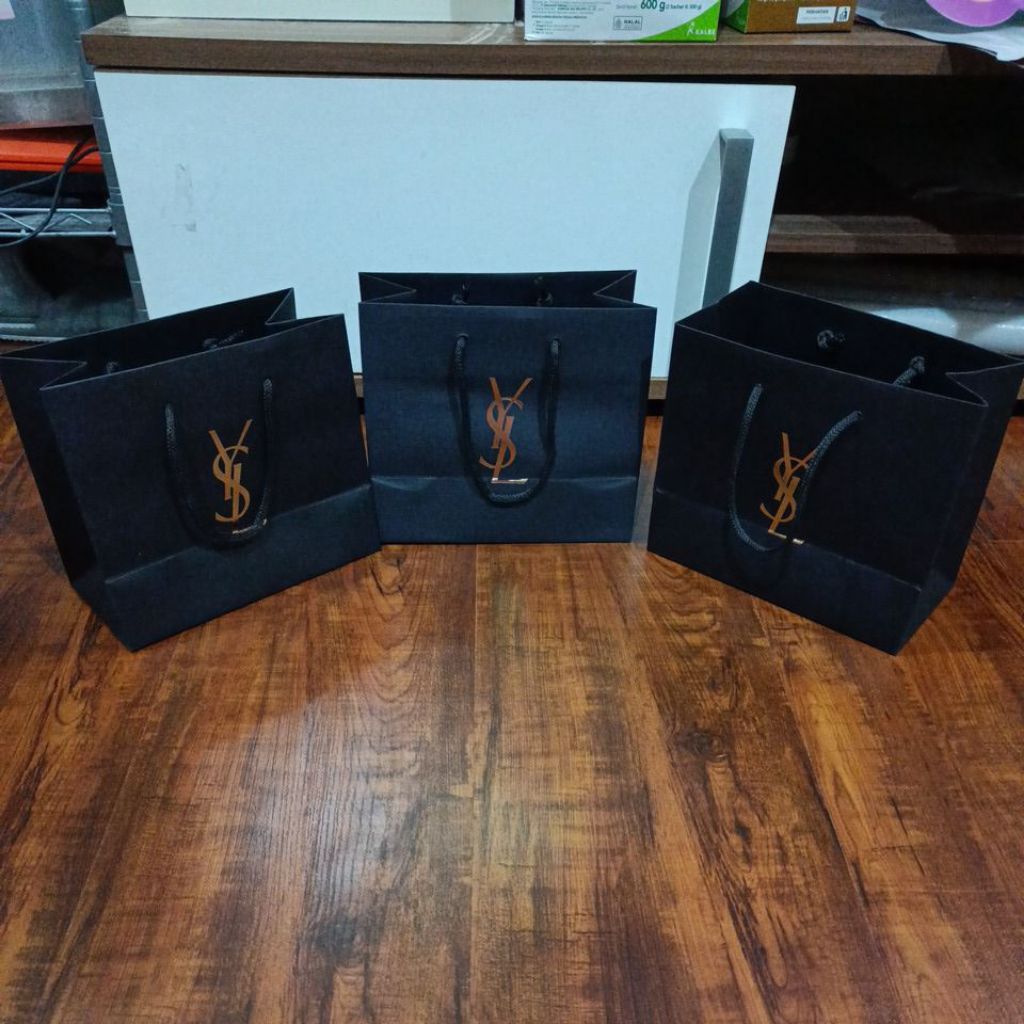 paper bag YsL shopping bag
