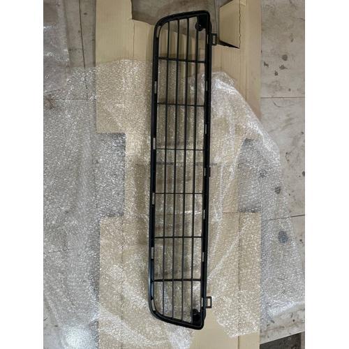 Grill Bumper Depan Bawah Toyota Innova 2005-2010 original