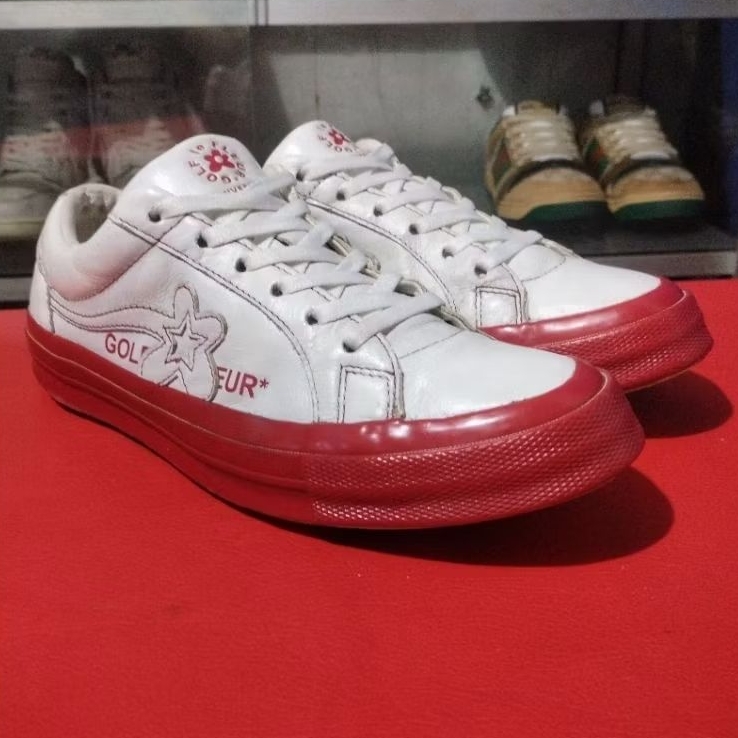 SEPATU SECOND KULIT PUTIH CONVERSE SIZE 40