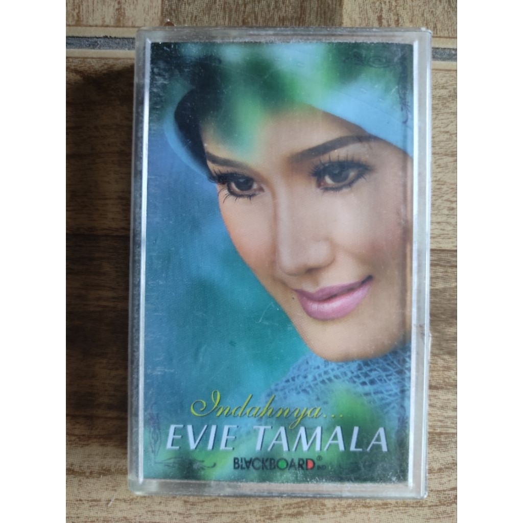 kaset pita EVIE TAMALA "indah nya"