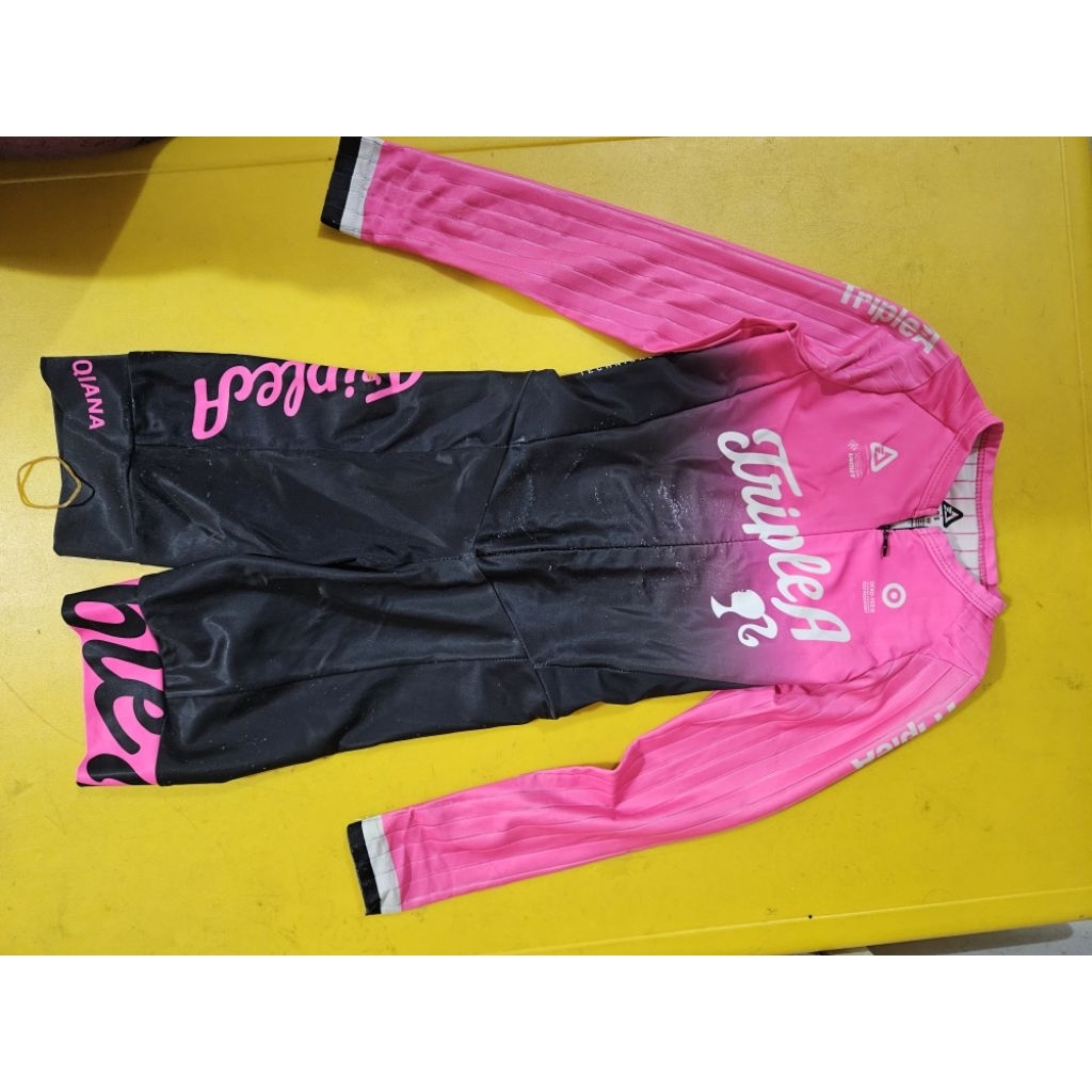 skinsuit inline skate size 8s