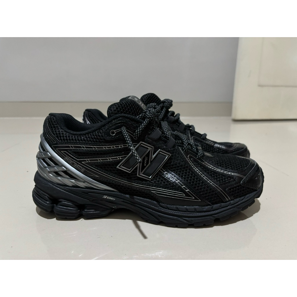 NB New Balance 1906R Black Metalic Silver