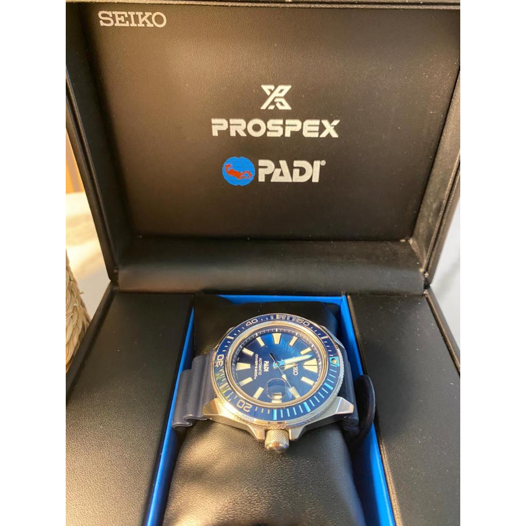 Seiko Prospex PADI Jam Tangan Pria Selam Diver's 200m Bezel Putar Biru Tua Dial Biru Tua Tali Karet 