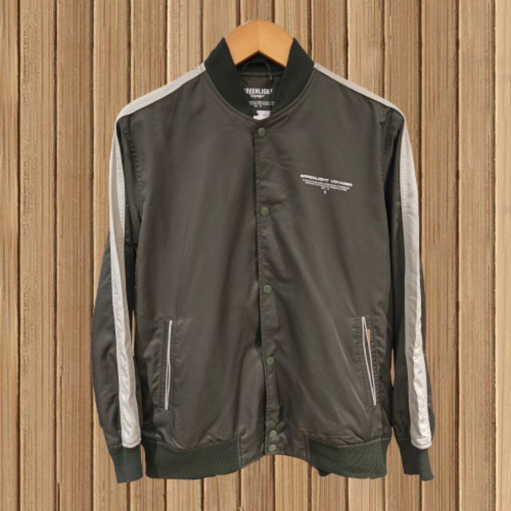 Greenlight Voyager Jaket Bomber Bahan Parasut Pria Regular Fit 110225 Original