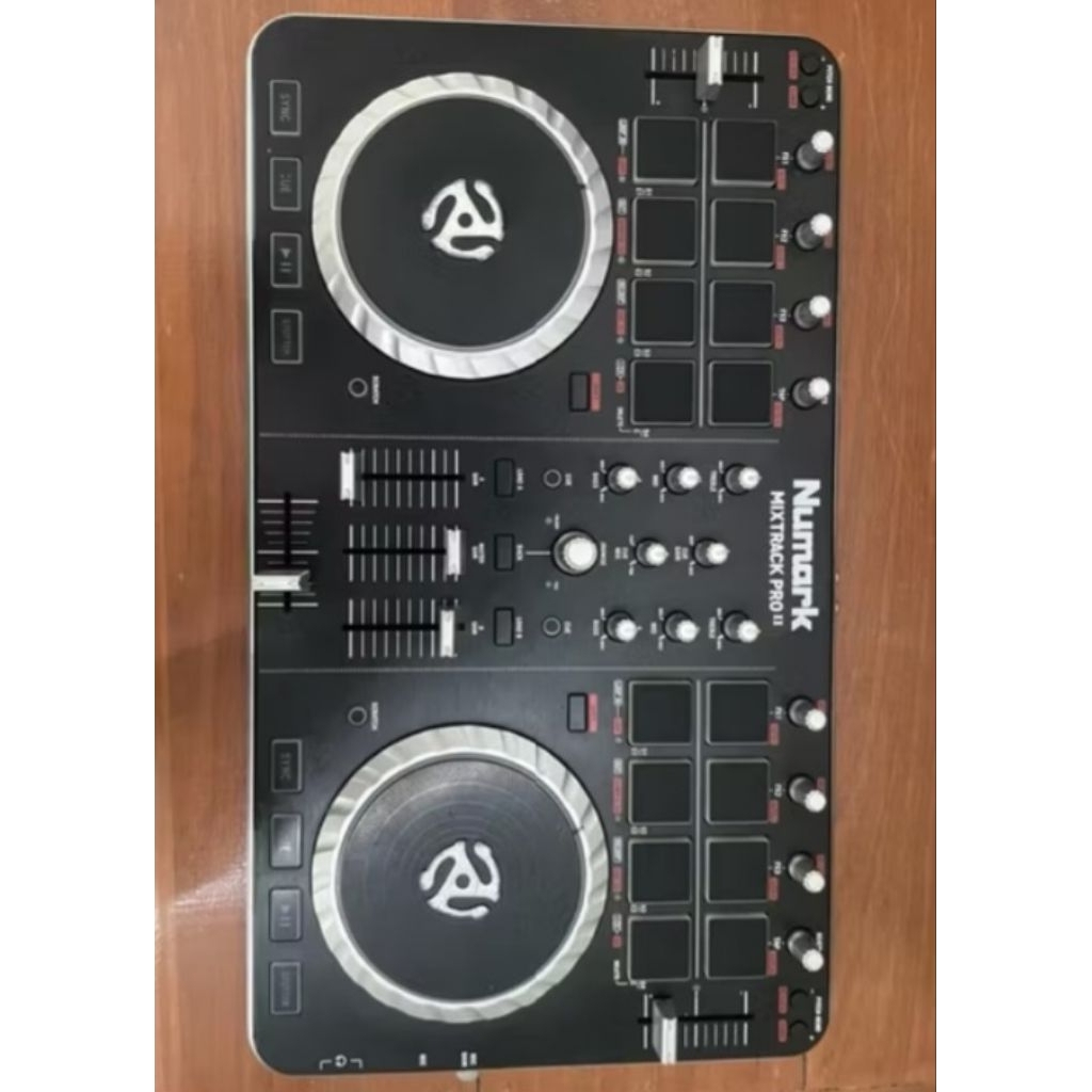 DJ NUMARK MIXTRACK PRO 2