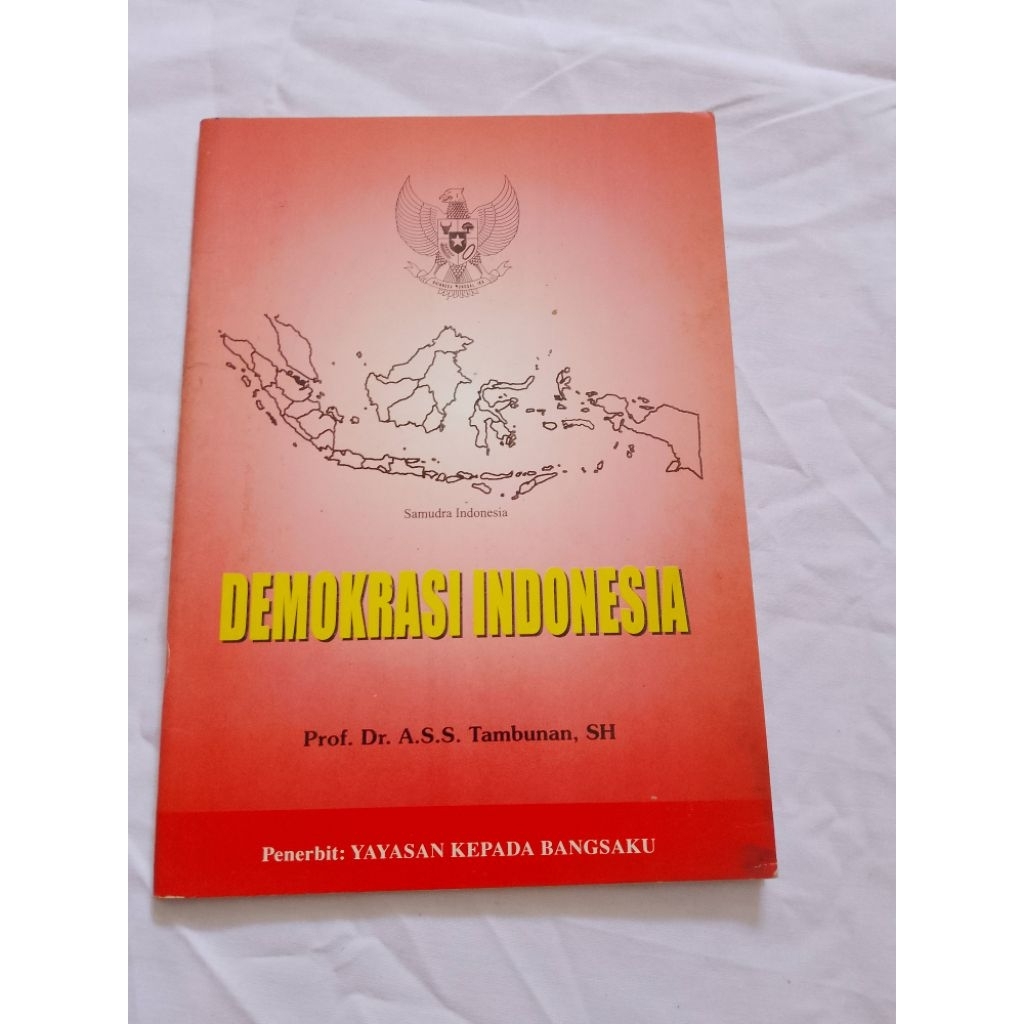 BUKU DEMOKRASI INDONESIA