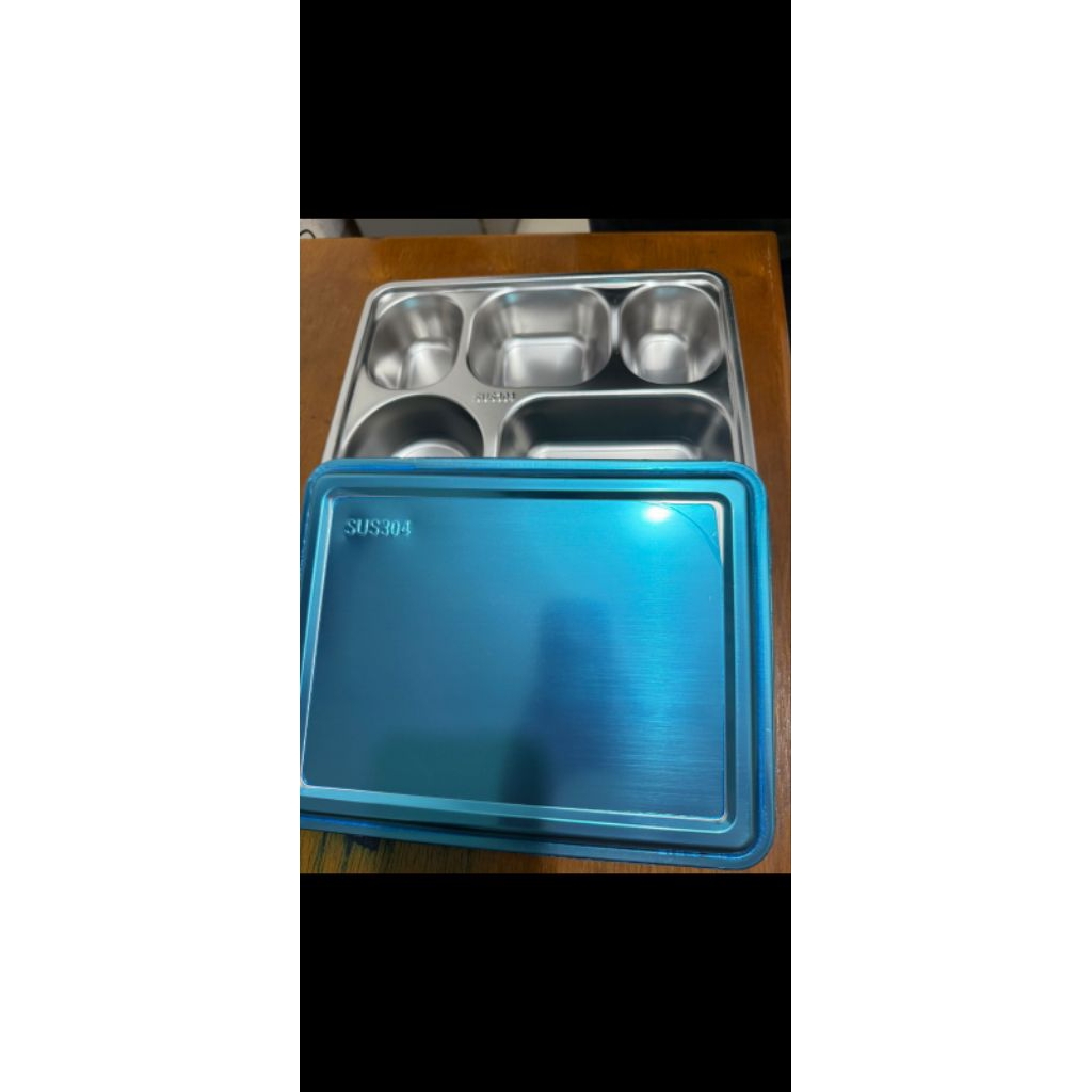 food tray makanan stainless