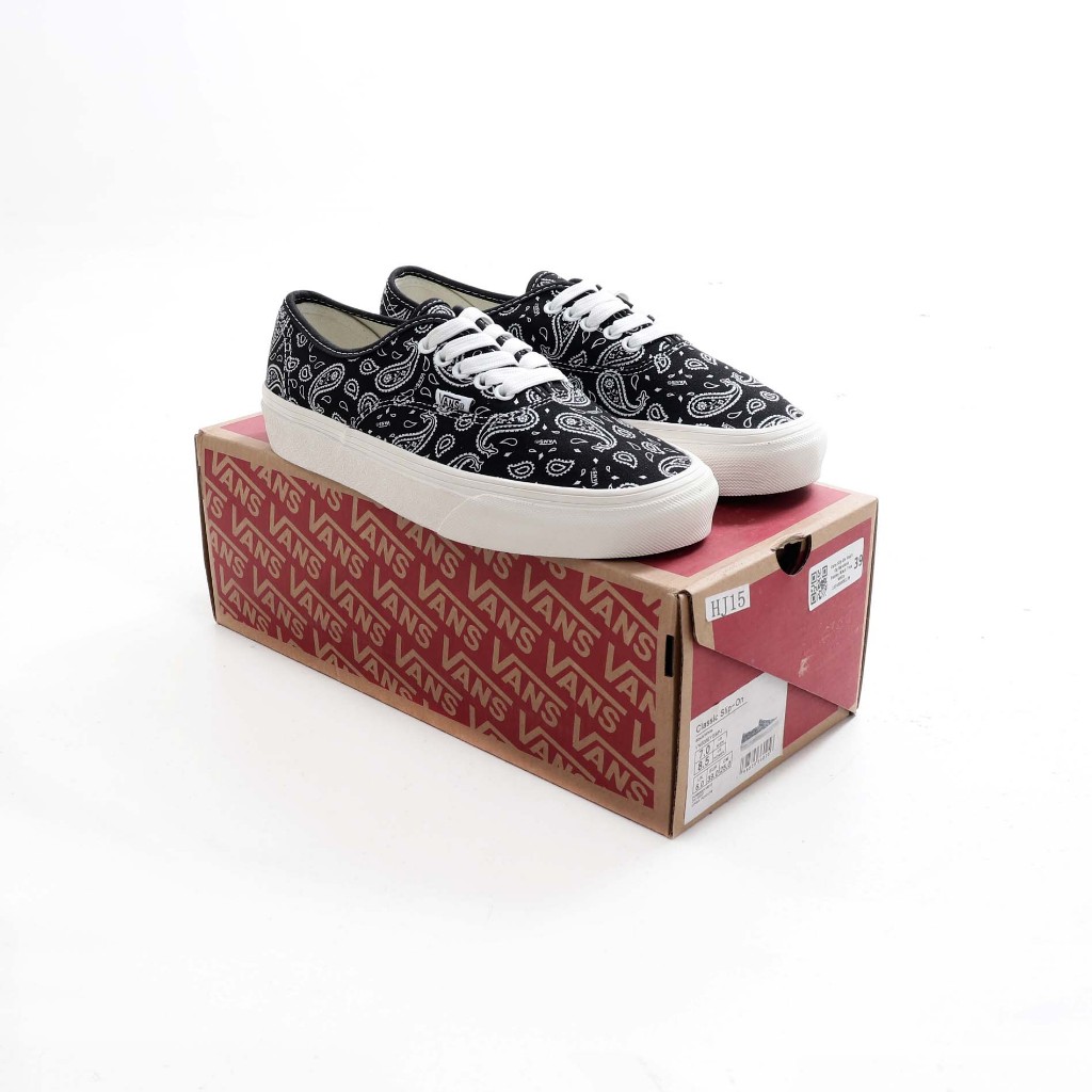 Vans Authentic Bandana Paisley Black True White