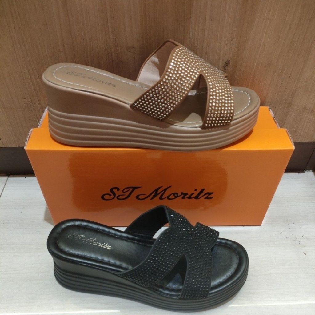 SANDAL WEDGES RINGAN ST.MORITZ HAK 7CM BIG PROMO (36-40)