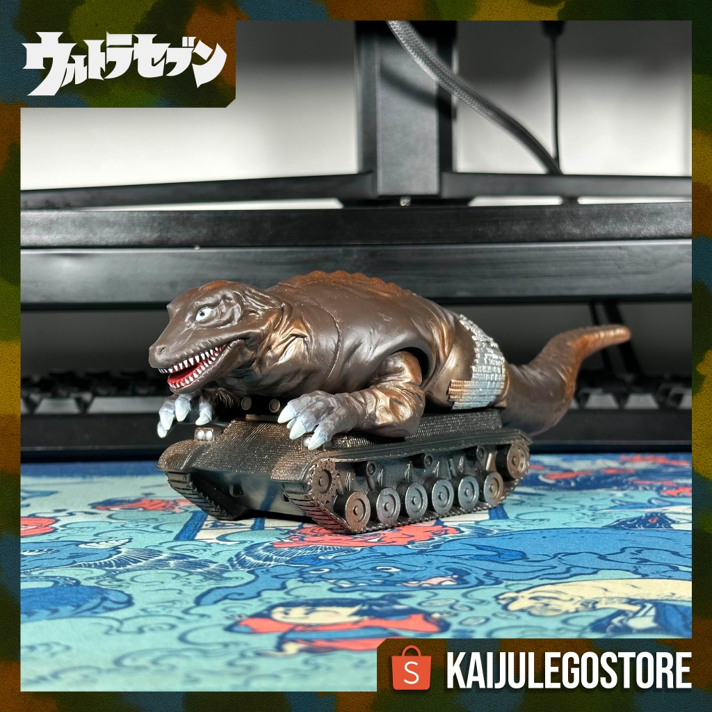 Ultra Monster Series 2000 Dino Tank 59 Bandai 2000 Ultraseven (1967)