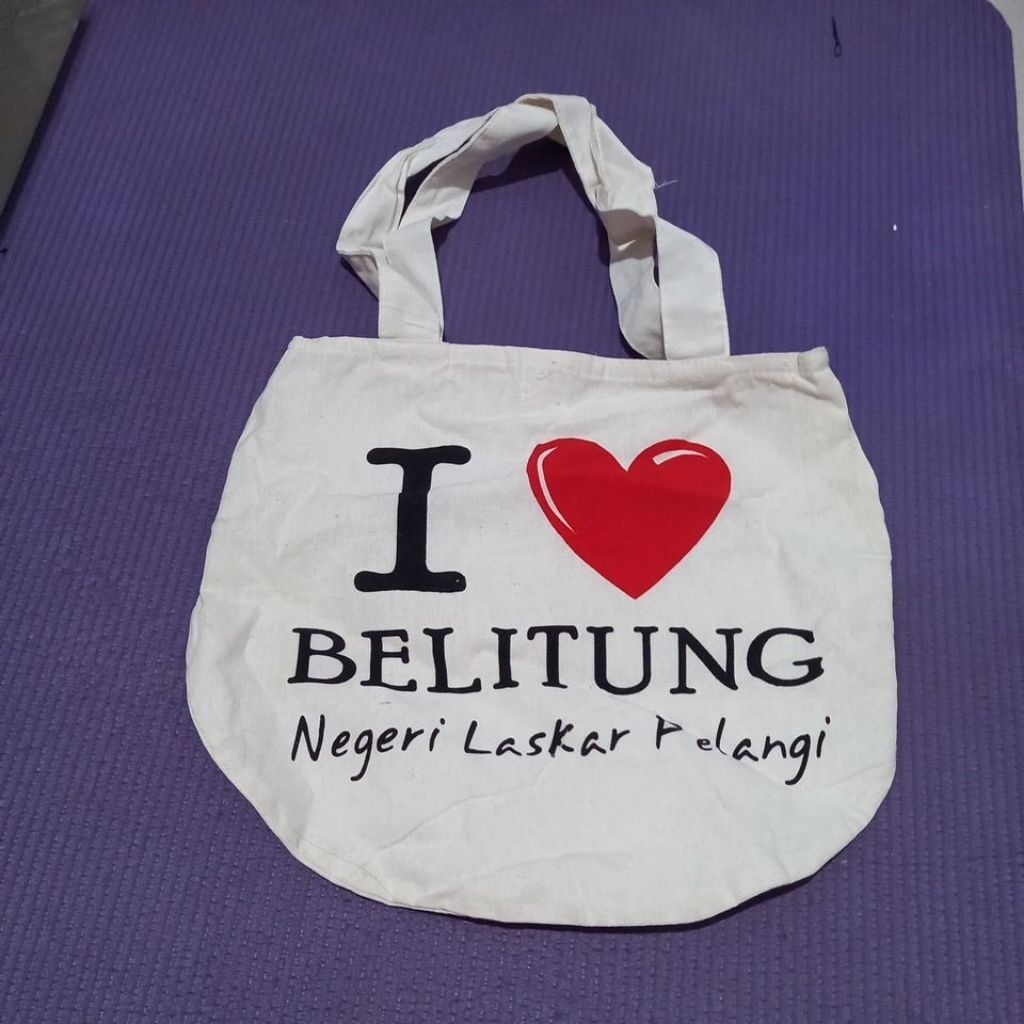 tote bag belitung. tas. souvenir. tas belanja.