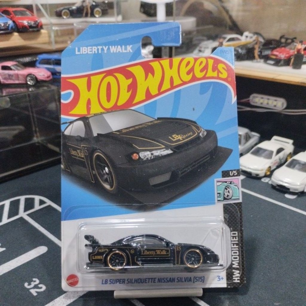 HOT WHEELS LBWK NISSAN SILVIA S15 BLACK (107)
