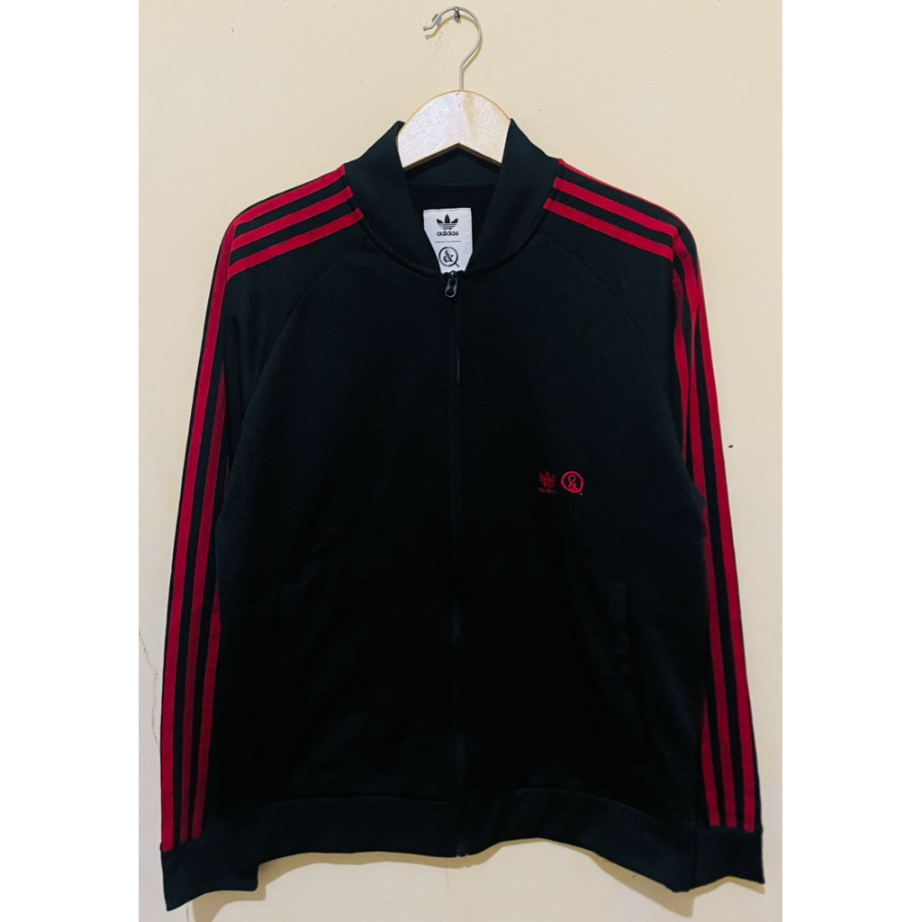 Tracktop Adidas United Arrow