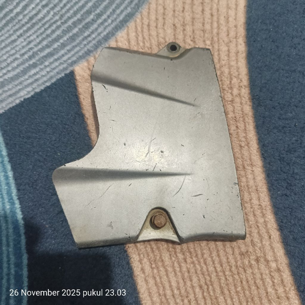 Cover Tutup Gear Depan Suzuki Shogun 110 Smash Lama Original