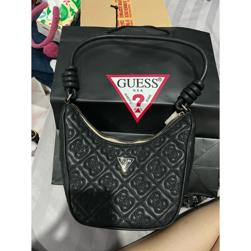 PRELOVED GUESS ADELASIA TOP ZIP SHOULDER ORIGINAL