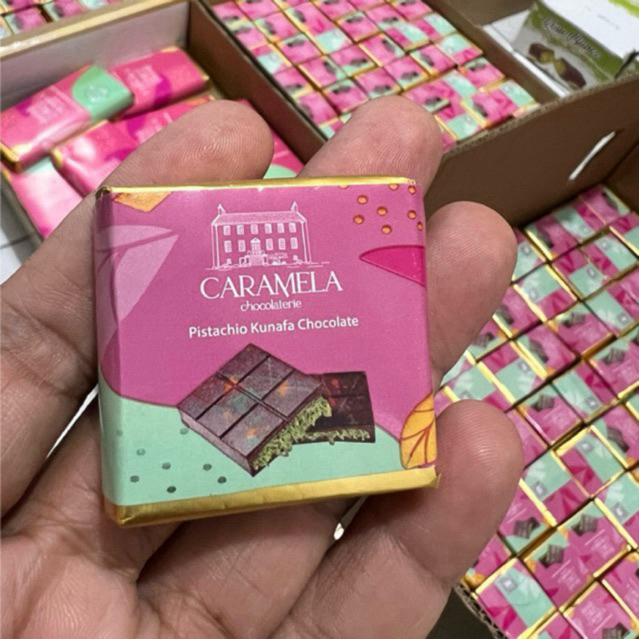 READY Coklat dubai mini Caramela (asli madinah)/ pistachio kunafa chocolate