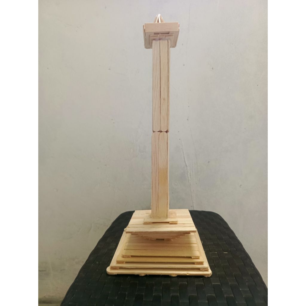 miniatur tugu monas jakarta ll prakarya kerajinan tangan dari stik es krim
