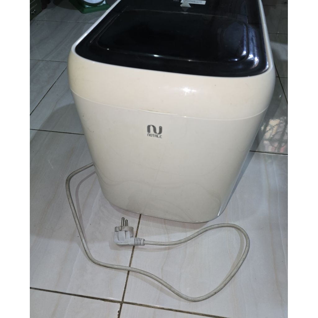 Notale Mesin Es Batu (PERNAH PAKAI/Second) Es Cube