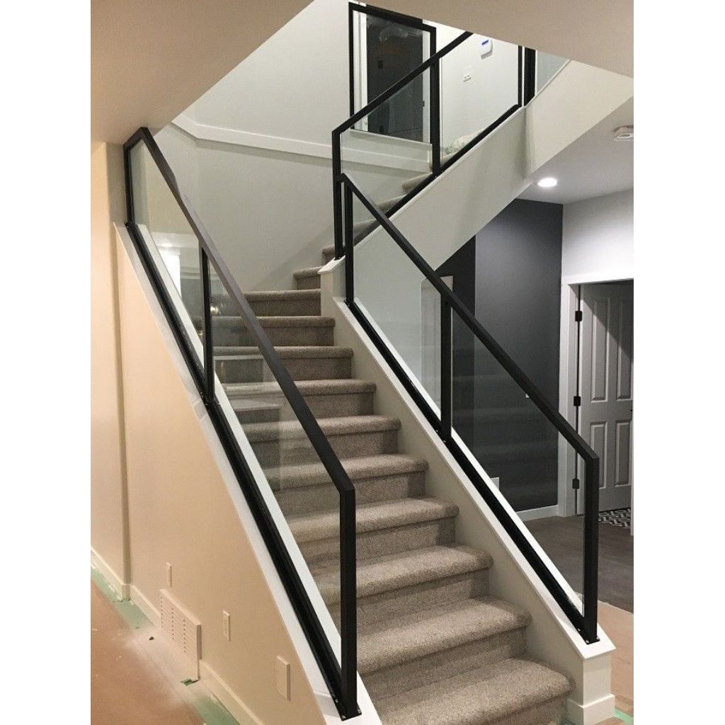 balkon, railing tangga, pagar Blacksteel kaca