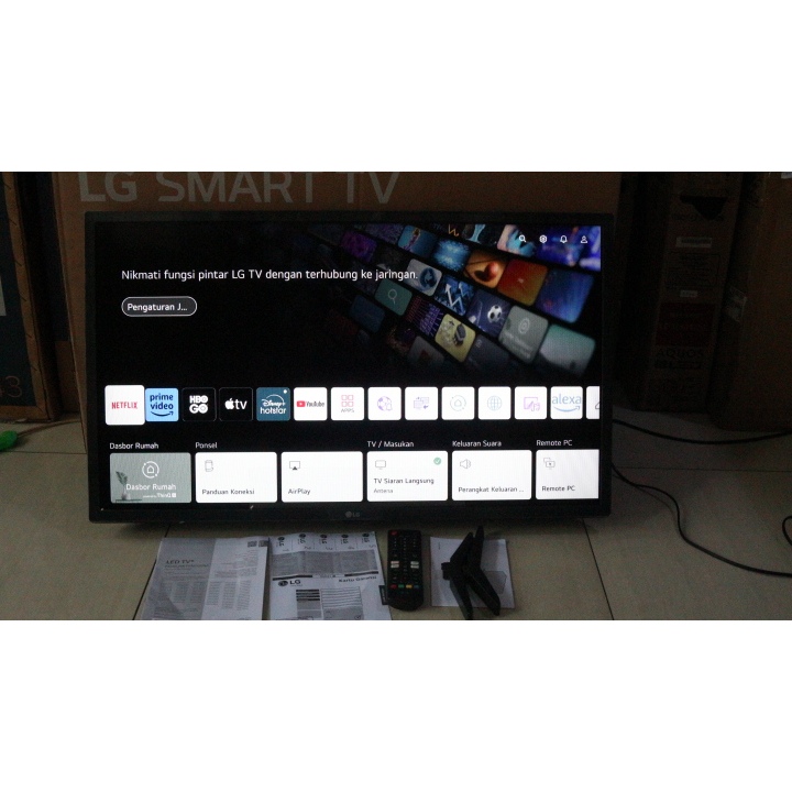 TV LED LG 32In HD Sudah SMART TV Bisa Youtube Digital TV Kondisi bekas pemakaian 4604F