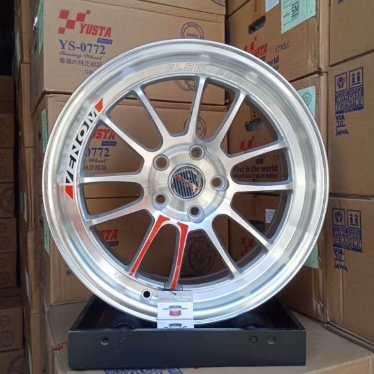 velg racing ring 17 VENOM FLOW FORMING LEBAR 8 ET 22 velg mobil r17 Innova reborn Almaz civic Ventur