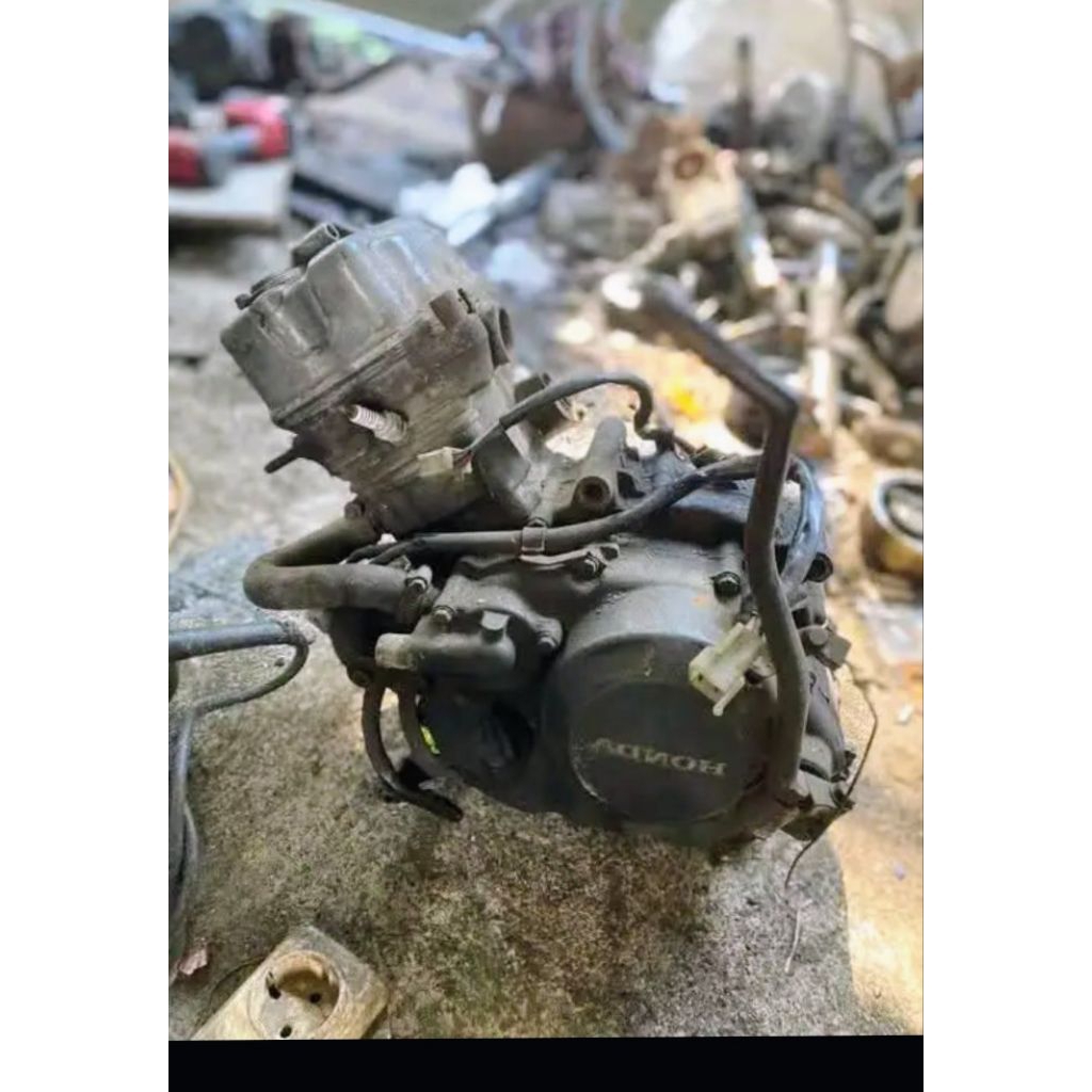 mesin motor HONDA cs one