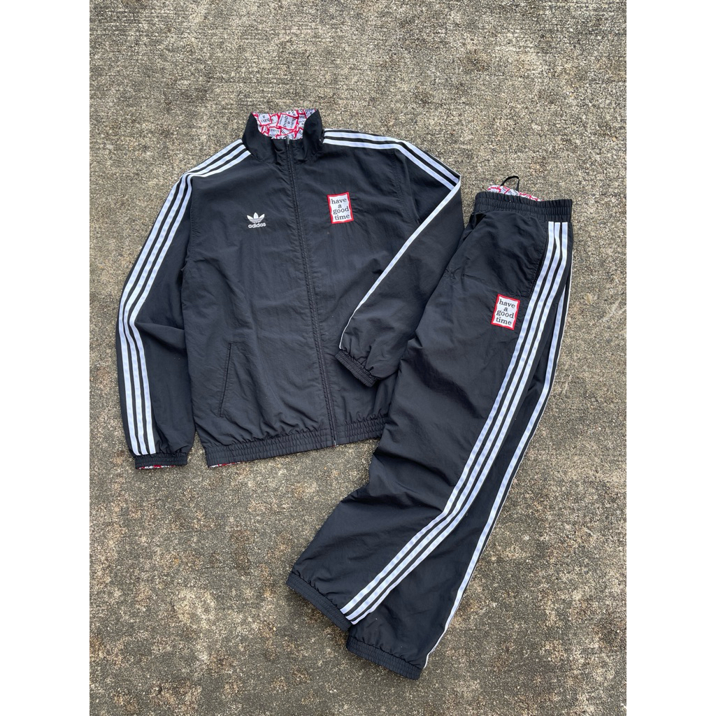 1 Set Adidas Have A Good Time