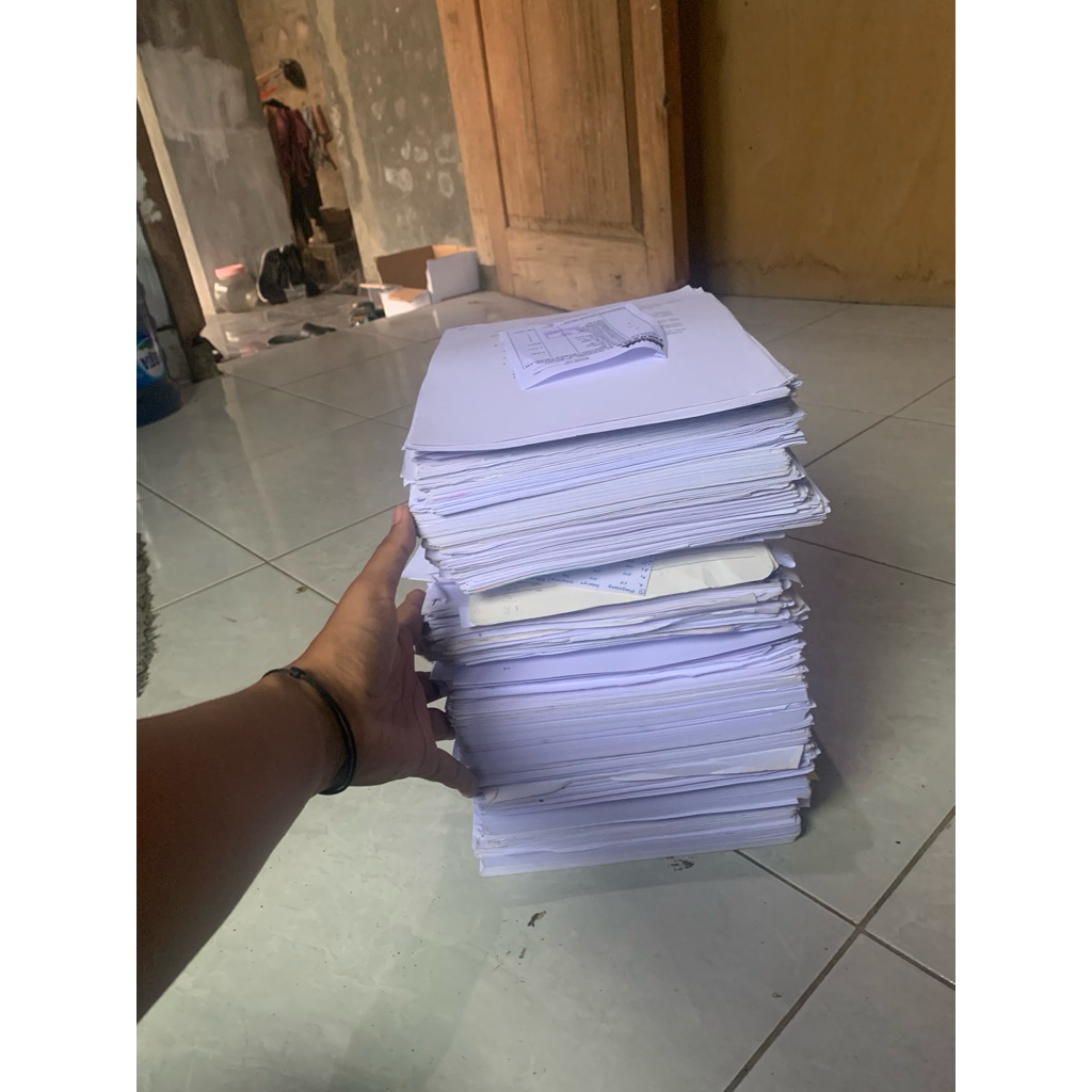Kertas Bekas Skripsi Satu Sisi Kosong Kondisi Bagus Perkilo/KG