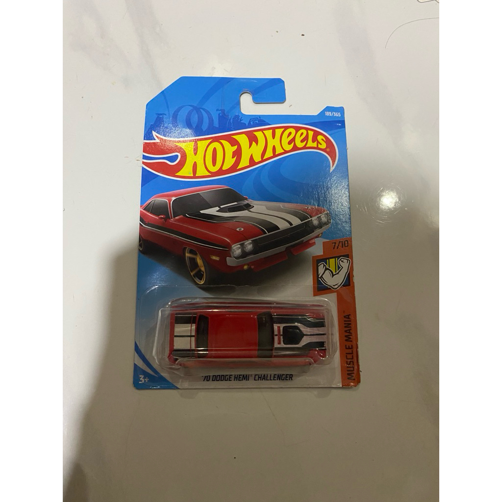 hot wheels 70 dodge hemi challenger