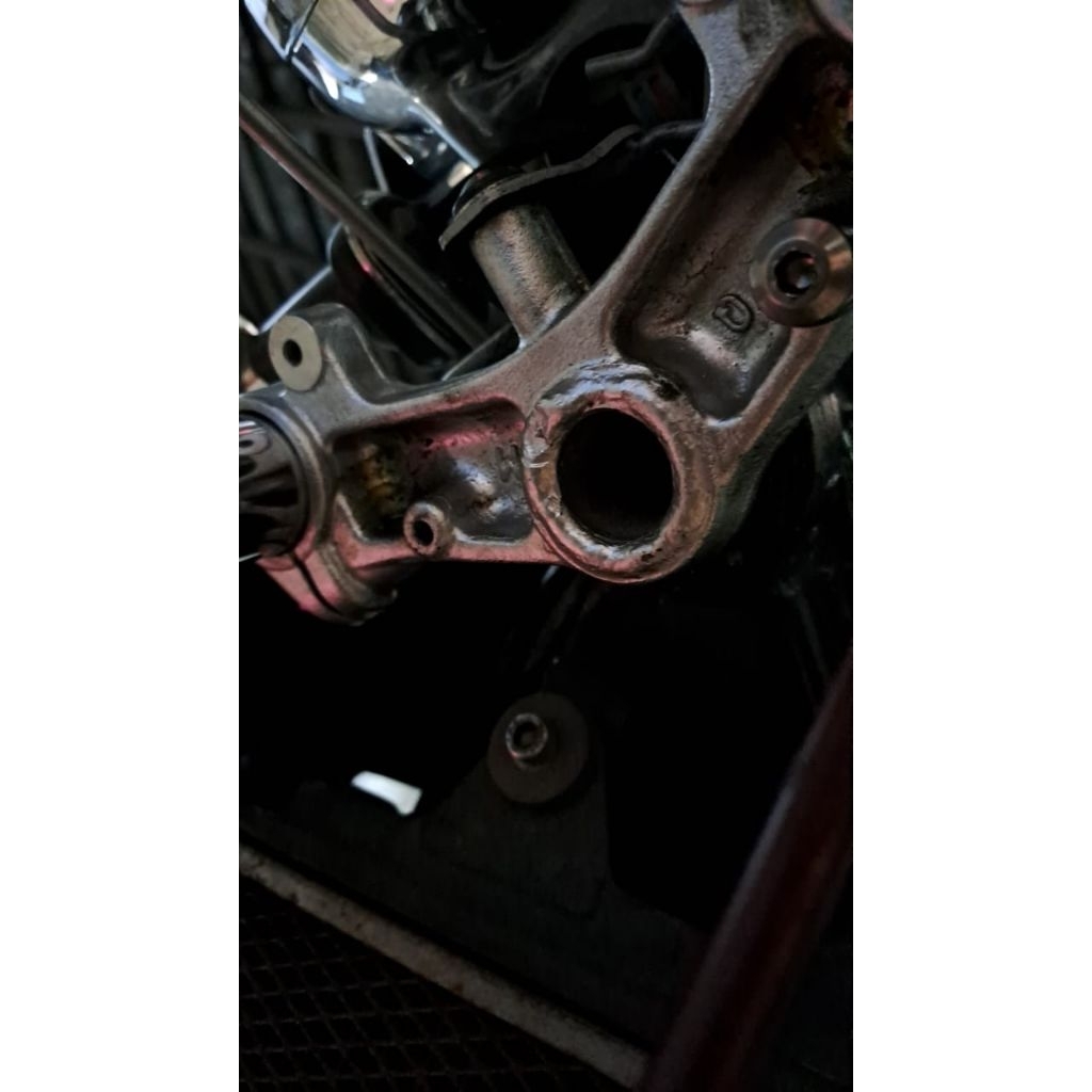 segitiga bawah original  ninja r ss copotan