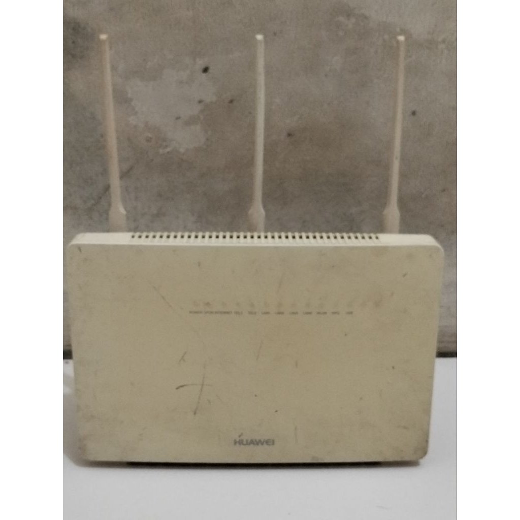 Huawei HG8245U GPON TERMINAL