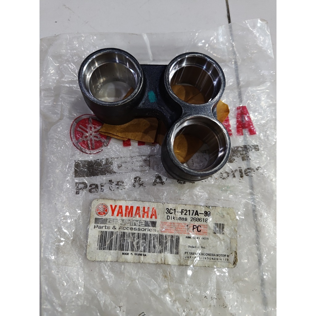 arm relay segitiga shock vixion lama ori