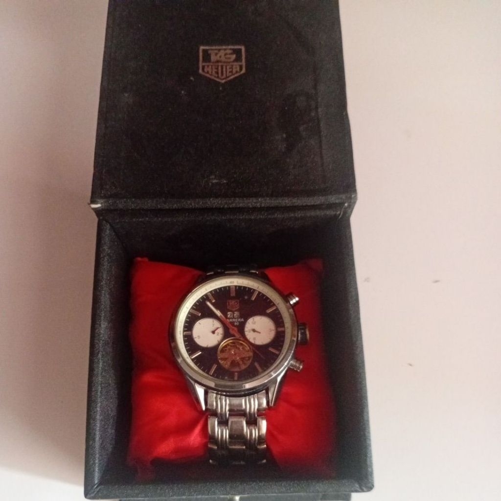 Tag Heuer Carrera (minus)